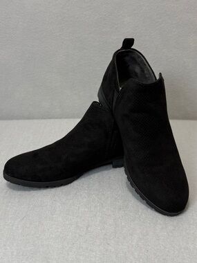 Dr. Scholl’s Rollin Women’s 6.5 Black Faux Suede Ankle Booties Low Heel Slip‑On